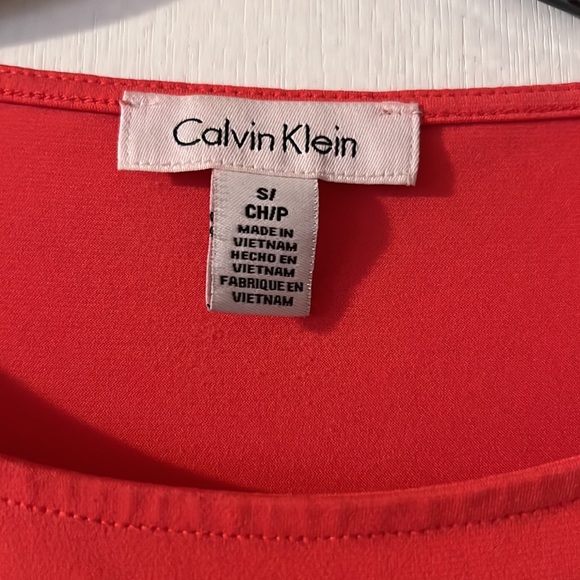 Like new Calvin Klein tunic top - Picture 3 of 4